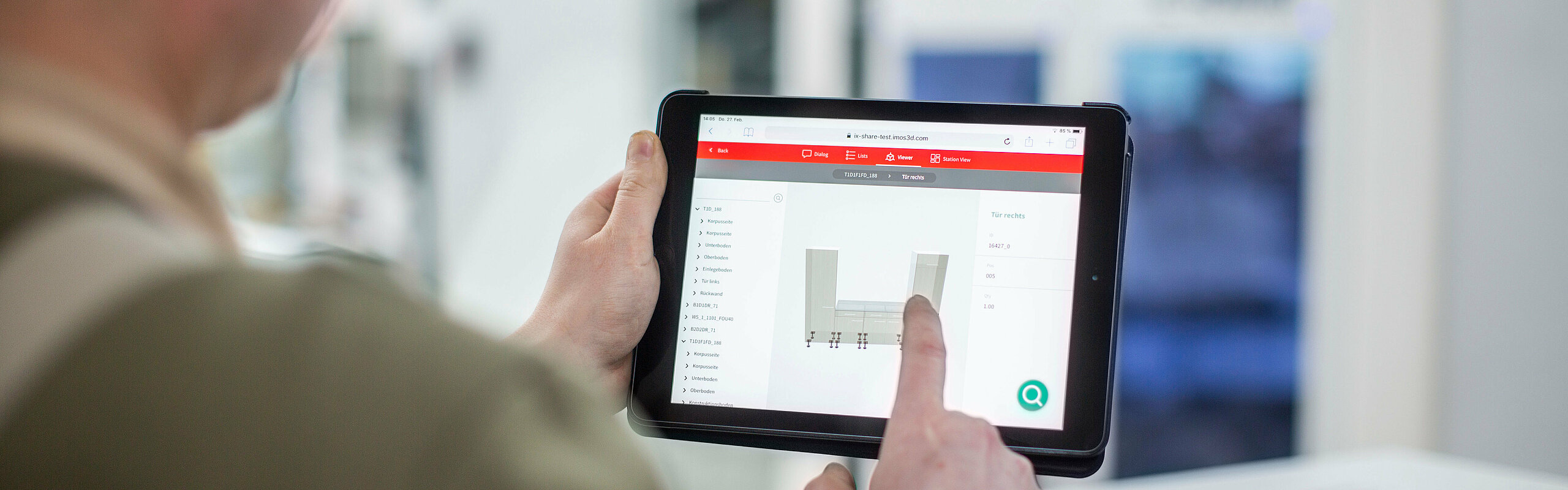 iX Scout 3D Viewer auf Tablet in Werkstatt